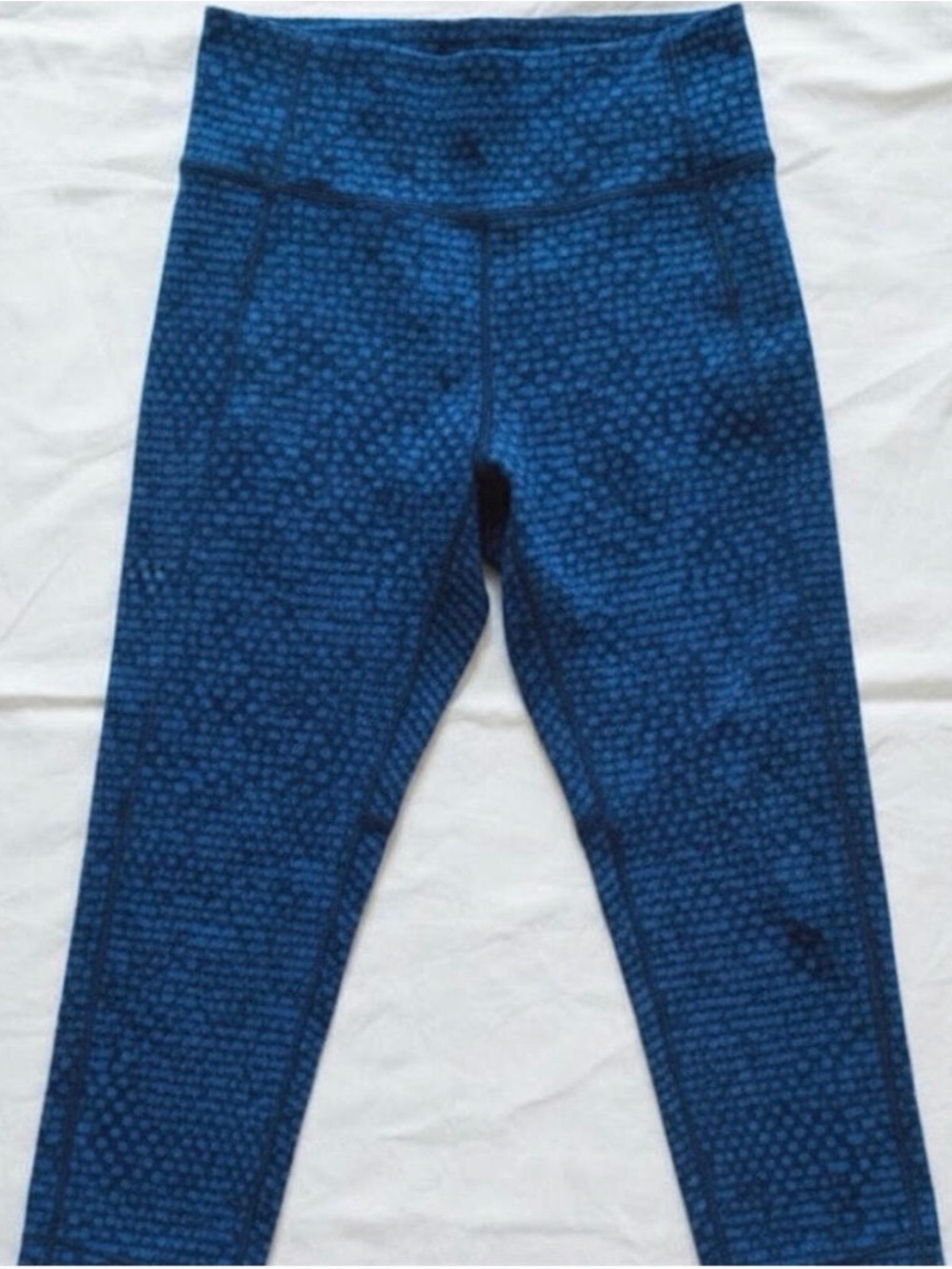 Lululemon Athletica Deep Breath Blue Crop Leggings Womens 6